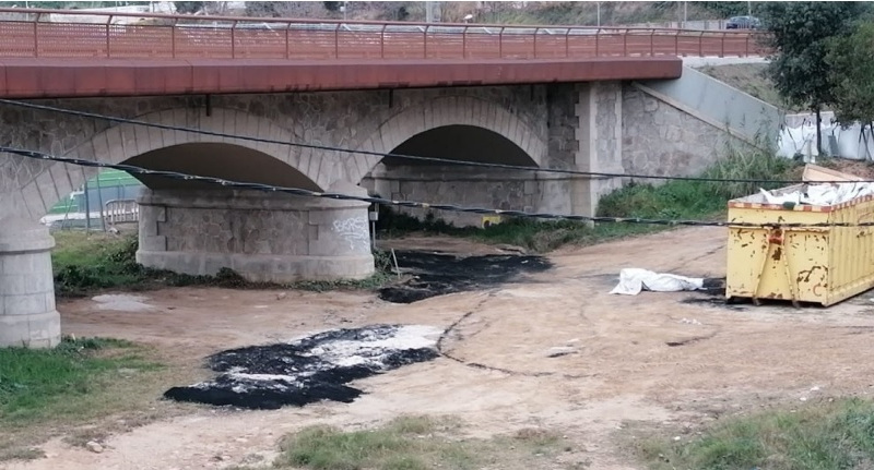 Comunicat en relació a l'abocament de restes de cautxú a l'Hort de la Sole