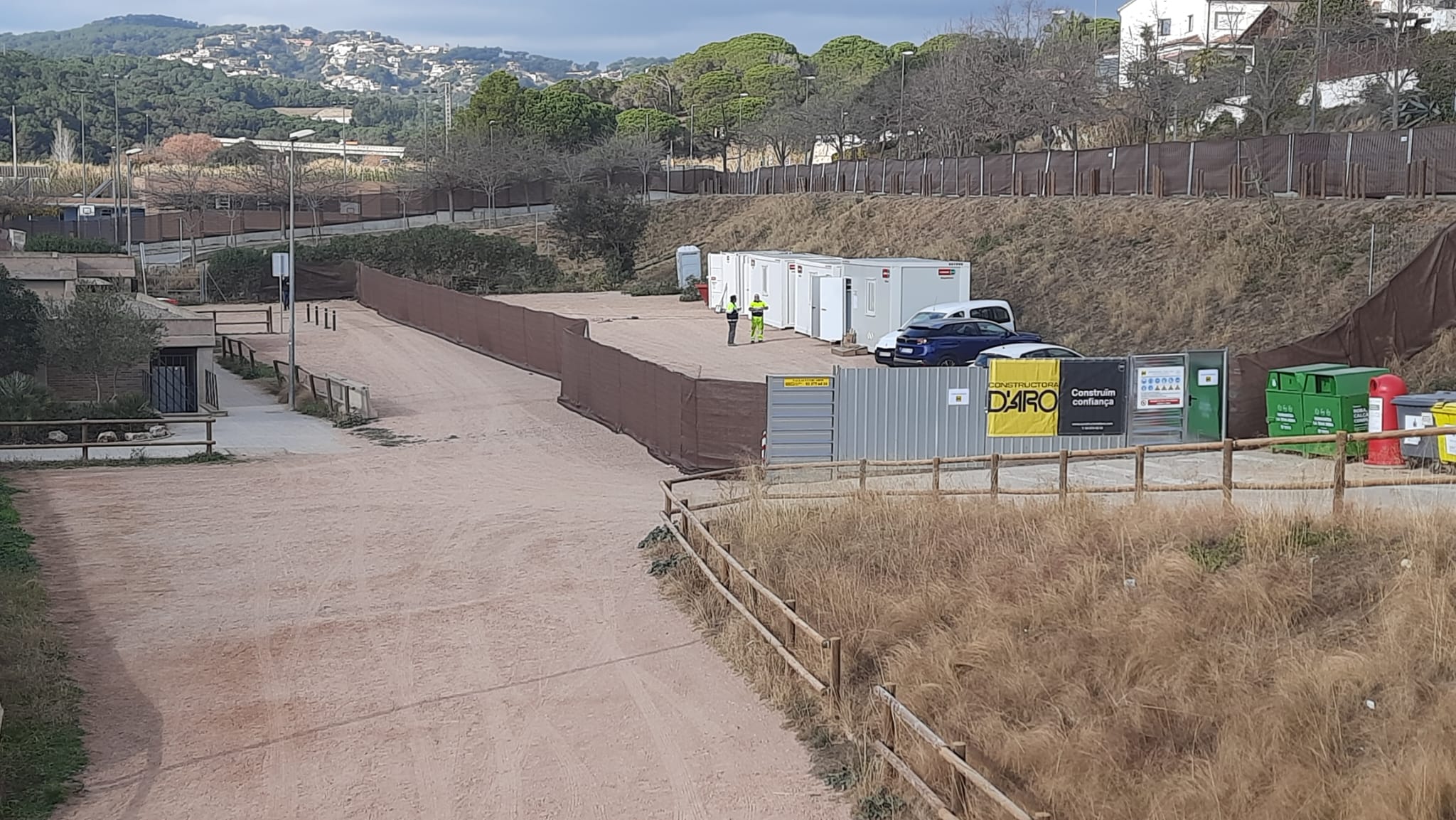 Entren en funcionament les modificacions per al trànsit a la zona escolar