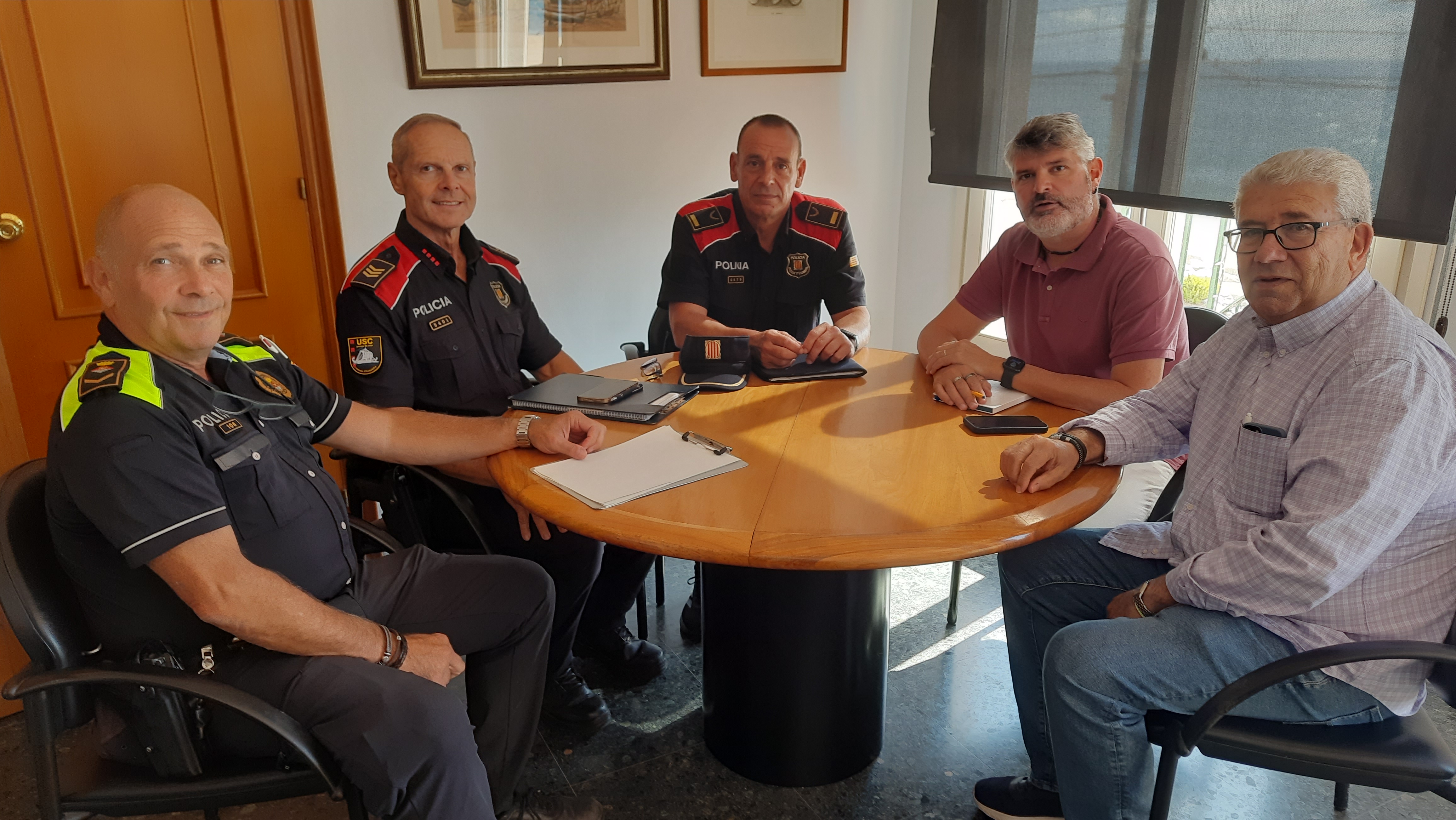 Reunió de coordinació en matèria de seguretat entre l'Ajuntament de Sant Pol i els Mossos d'Esquadra