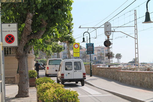 La restricció de vehicles al centre de la vila recupera l'horari d'hivern